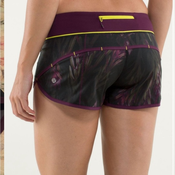 Lululemon Speed shorts Midnight Iris - Picture 2 of 6